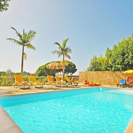 Florida With 10 Bedrooms *